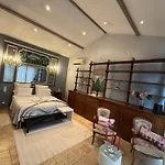 Loft Non Attenant A La Propriete 4 Hotes Sauna Et Jacuzzi En Option בית נופש *