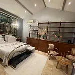 Loft Non Attenant A La Propriete 4 Hotes Sauna Et Jacuzzi En Option بيت للعطل *