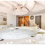 بيت للعطل Loft Non Attenant A La Propriete 4 Hotes Sauna Et Jacuzzi En Option *