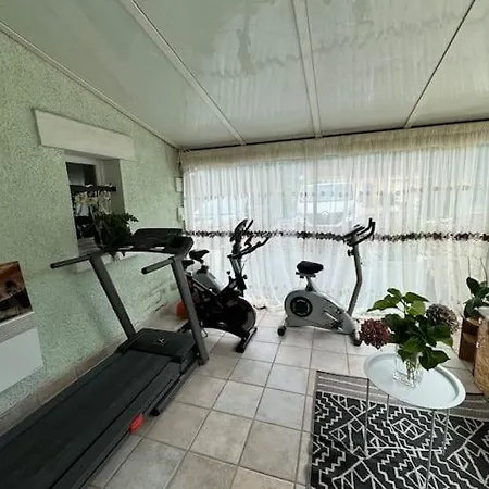 2 A 5 Personnes, Spa, Sauna, Piscine Chauffee, Parking Gratuit Apartment *