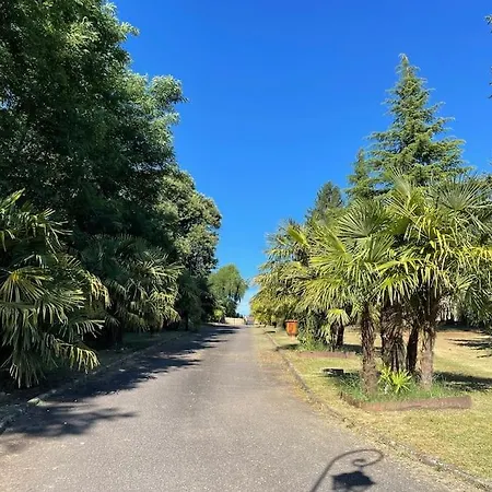 Loft Non Attenant A La Propriete 4 Hotes Sauna Et Jacuzzi En Option 펜션