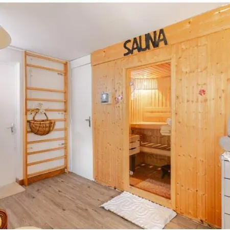 Loft Non Attenant A La Propriete 4 Hotes Sauna Et Jacuzzi En Option * 사흘라 라 카네다