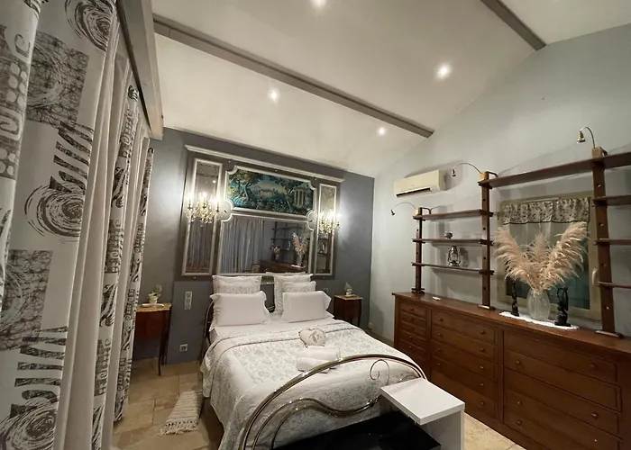 Loft Non Attenant A La Propriete 4 Hotes Sauna Et Jacuzzi En Option